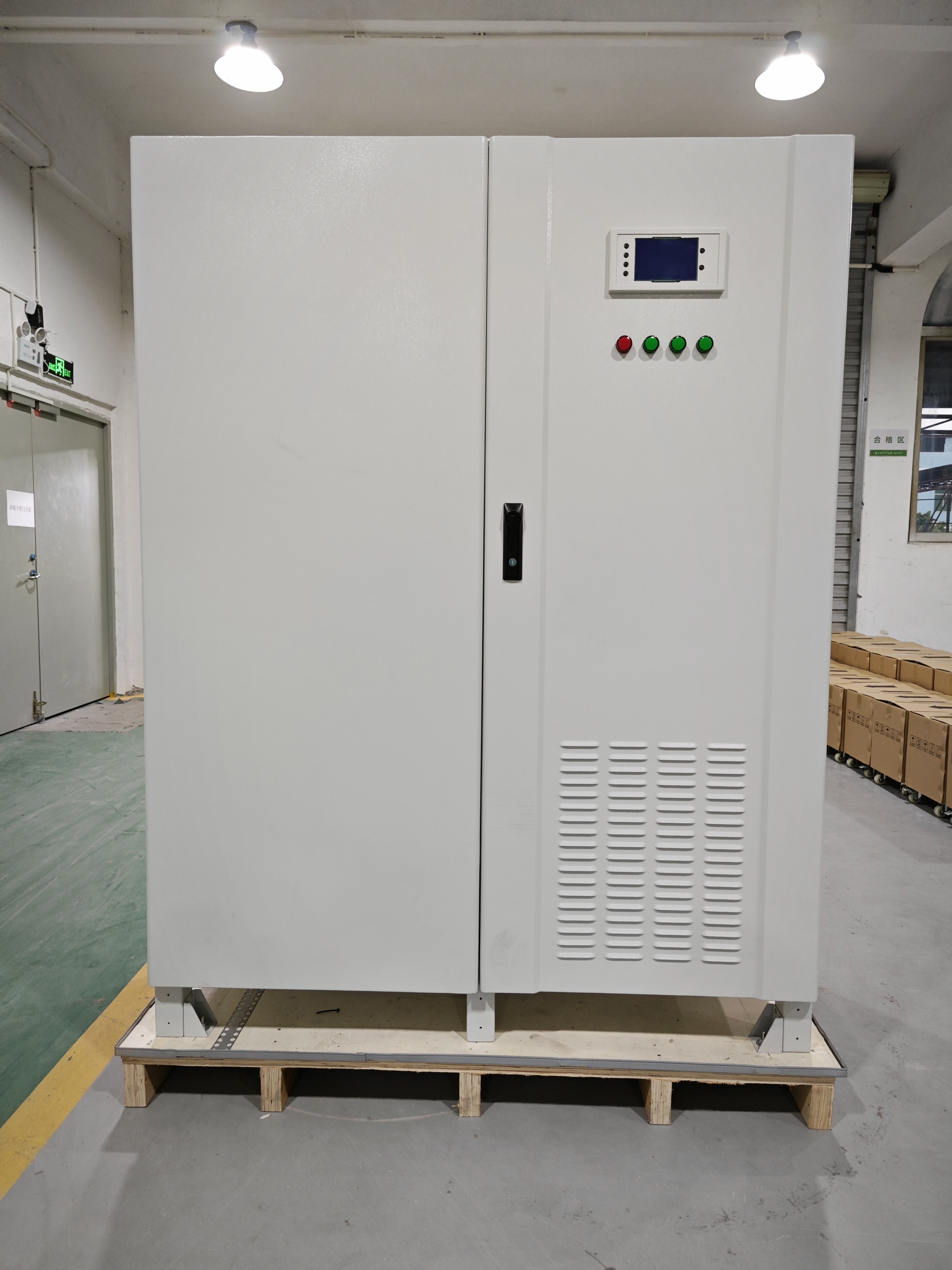 科技赋能电力稳定 无触点稳压器引领供电新变革